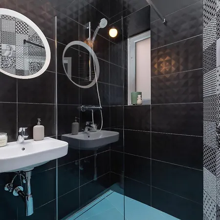 Marylin - Czysta 5 Street * Krasków